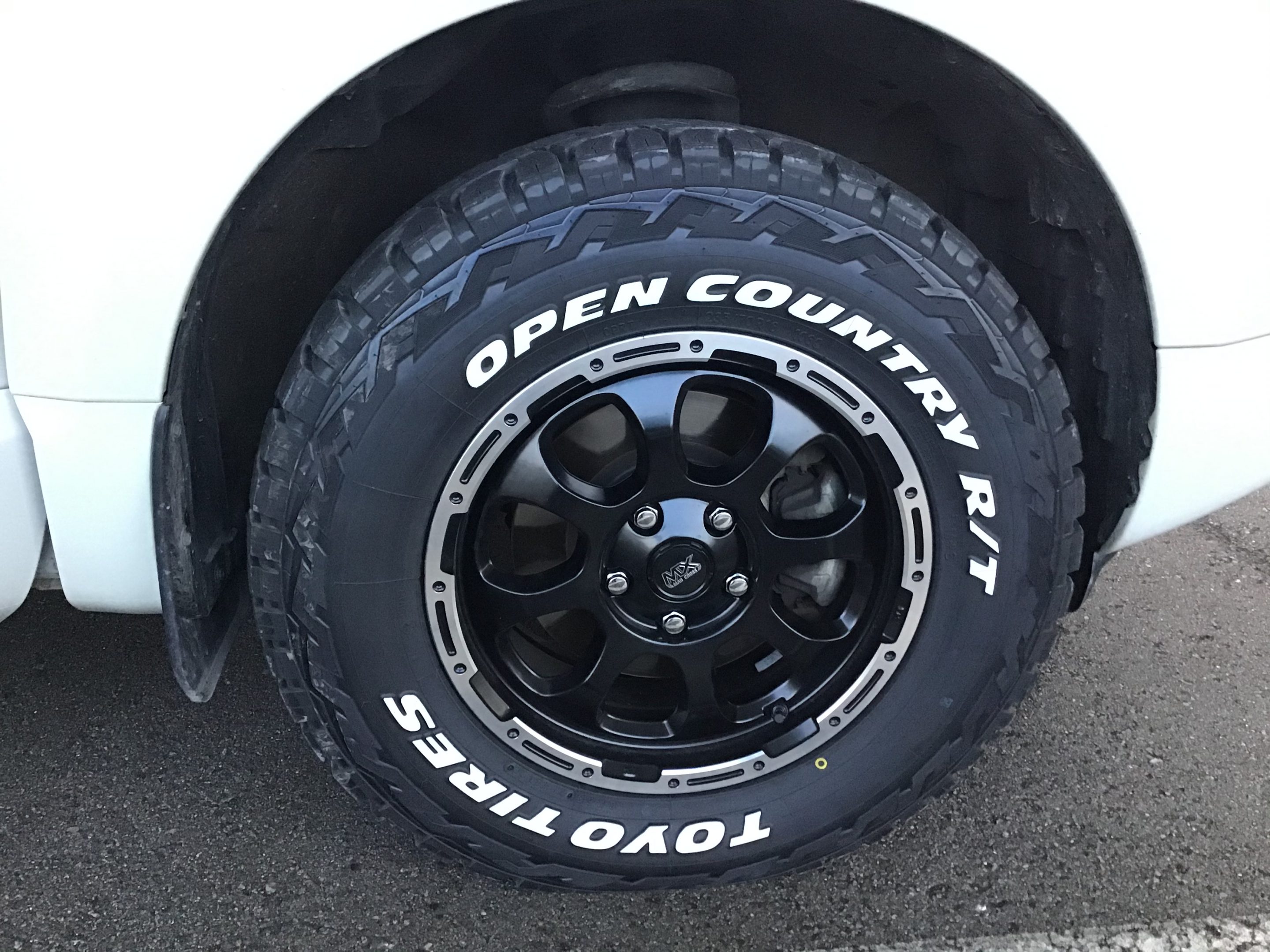 限定Ｗ特典付属-業販 タイヤ 1本 TOYO OPEN COUNTRY M/T 37x1350R17