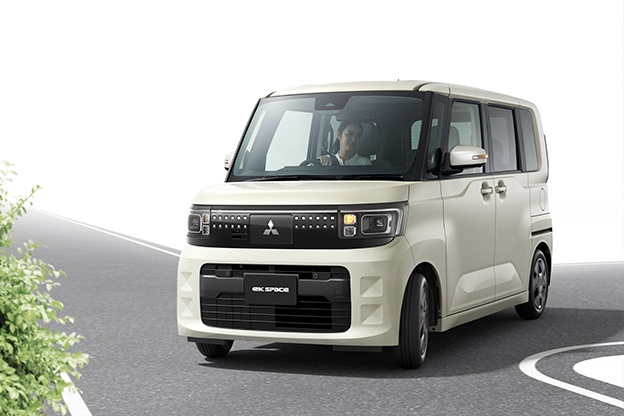 新型eKスペースのイメージ